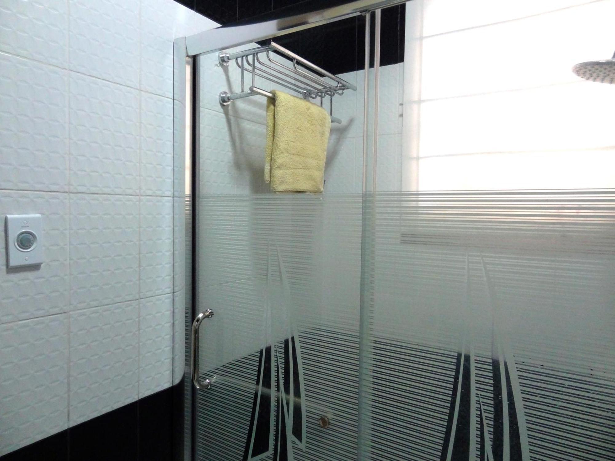 The Executive Villa Inn & Suites Davao Экстерьер фото