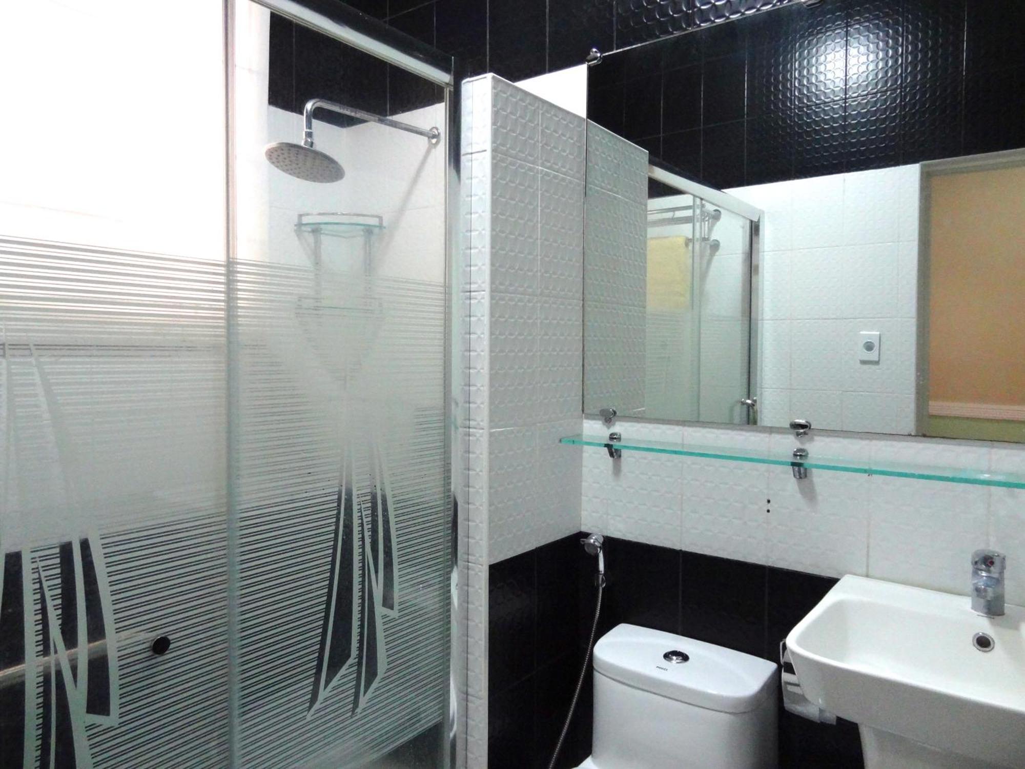 The Executive Villa Inn & Suites Davao Экстерьер фото